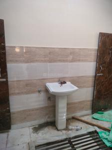 Bathroom Image of 809 Sq.ft 2 BHK Independent House for rent in Sikandra Agra for Rs. 10000