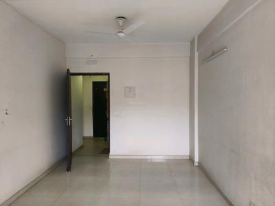 Living Room Image of 700 Sq.ft 2 BHK Apartment / Flat for sale in Signature Global The Millennia, Sector 37D Gurgaon for Rs. 6800000