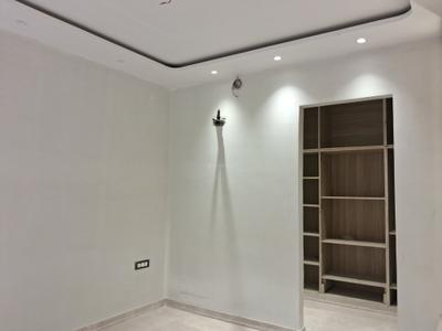 Bedroom Image of 1800 Sq.ft 3 BHK Builder Floor for sale in New Builder Floors, Paschim Vihar New Delhi for Rs. 37500000