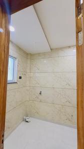 Bathroom Image of 2190 Sq.ft 4 BHK Builder Floor for sale in Land Craft Golf Links Plots, Pandav Nagar Ghaziabad for Rs. 11000000