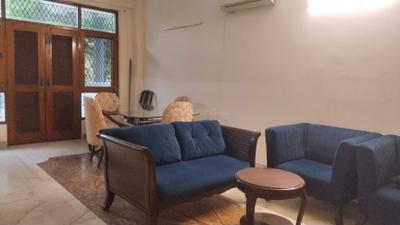 Living Room Image of 1800 Sq.ft 3 BHK Builder Floor for rent in DLF Phase 2, DLF Phase 2 Gurgaon for Rs. 70000