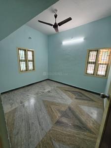 Bedroom Image of 1500 Sq.ft 2 BHK Independent House for rent in South Ramalinga Nagar Tiruchirappalli for Rs. 35000