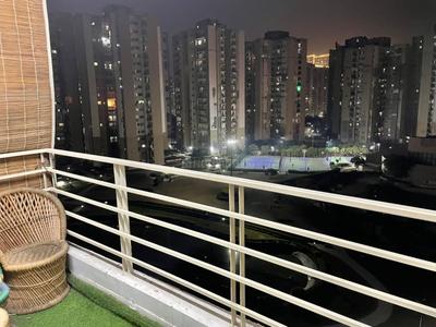 Balcony Image of 1410 Sq.ft 3 BHK Apartment / Flat for sale in Paras Tierea, Sector 137 Noida for Rs. 13000000