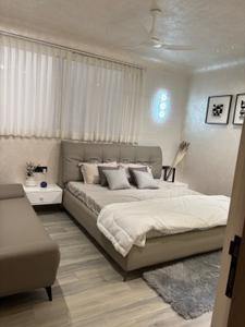 Bedroom Image of 3000 Sq.ft 4.5 BHK Independent House for sale in Platinum Green City, Omex City Indore for Rs. 22500000