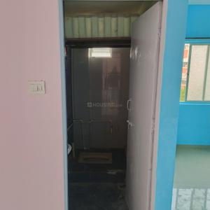Bathroom Image of 420 Sq.ft 1 RK Apartment / Flat for sale in Kondhwa Pune for Rs. 1200000
