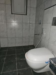 Common Bathroom Image of 1200 Sq.ft 2 BHK Builder Floor for rent in Gera World Of Joy, Upper Kharadi Pune for Rs. 50000