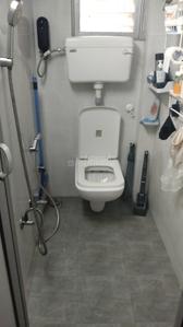 Bathroom Image of 400 Sq.ft 1 RK Apartment / Flat for sale in Manek Moti, Andheri West Mumbai for Rs. 11000000