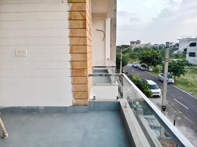 Balcony Image of 1302 Sq.ft 4 BHK Builder Floor for rent in GHP Eden Garden, Grand Sikar Road Jaipur for Rs. 16000