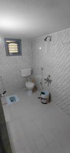 Bathroom Image of 1200 Sq.ft 3.5 BHK Builder Floor for rent in Arakere Bengaluru for Rs. 40000