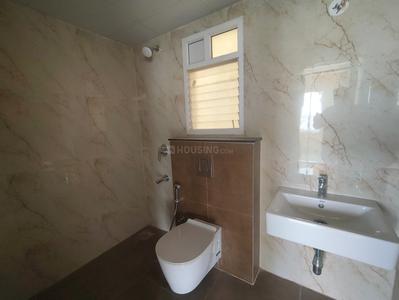 Bathroom Image of 1350 Sq.ft 3 BHK Apartment / Flat for sale in Mittal Elanza, Agrahara Layout Bengaluru for Rs. 17000000