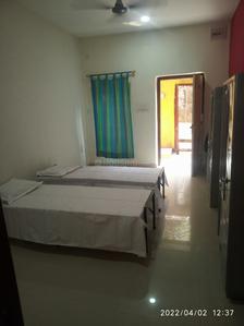 Bedroom Image of South Calcutta Hospitality in Bhowanipore, Kolkata