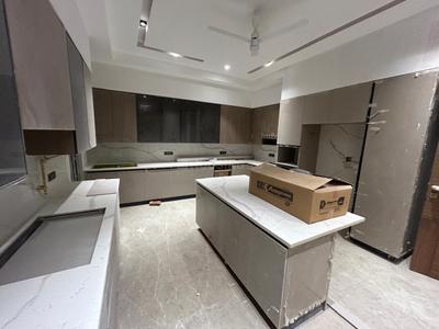 Bathroom Image of 7200 Sq.ft 5 BHK Builder Floor for sale in Neeti Bagh New Delhi for Rs. 390000000