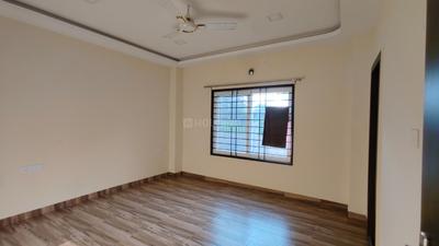 Bedroom Image of 920 Sq.ft 2 BHK Builder Floor for rent in Uttorayon Township Siliguri for Rs. 18500