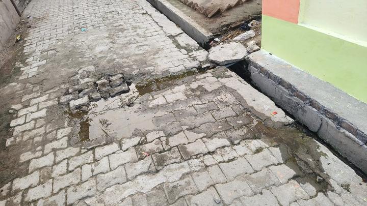 Fatehganj Main Image 1