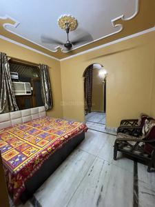 Bedroom Image of 356 Sq.ft 1 BHK Builder Floor for rent in Shalimar Bagh New Delhi for Rs. 16000