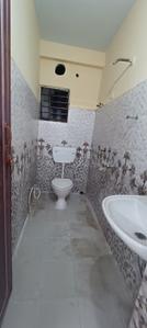 Image of 1359 Sq.ft 3 BHK Apartment / Flat for sale in Chinar Park, Kolkata for Rs. 6600000