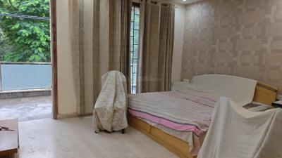 Bedroom Image of 3600 Sq.ft 4 BHK Builder Floor for sale in Paschim Vihar New Delhi for Rs. 55000000