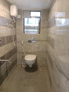 Common Bathroom Image of 730 Sq.ft 2 BHK Apartment / Flat for sale in Dahisar West Mumbai for Rs. 14800000