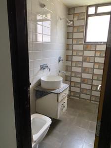 Image of 2001 Sq.ft 3 BHK Apartment / Flat for rent in Boring Road, Patna for Rs. 50000