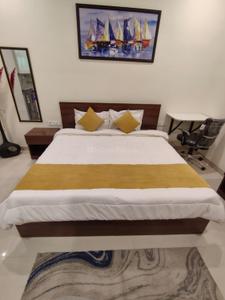 Bedroom Image of 650 Sq.ft 1 RK Builder Floor for rent in Sector 51 Gurgaon for Rs. 23000