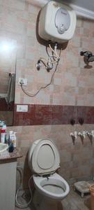 Bathroom Image of 1300 Sq.ft 2 BHK Independent House for rent in Sector 49 Noida for Rs. 31000