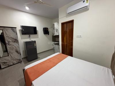 Bedroom Image of Urbanroomz Coliving PG Nearby Sec 51 Mall in Sector 52, Gurgaon