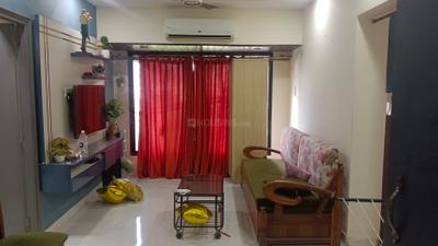 Living Room Image of 750 Sq.ft 2 BHK Apartment / Flat for sale in Royal Palms Garden View, Goregaon East Mumbai for Rs. 9000000