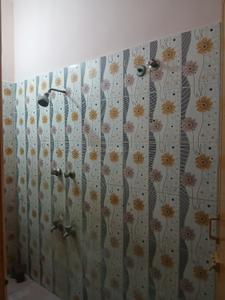 Bathroom Image of 700 Sq.ft 1 BHK Independent House for rent in Pammal Chennai for Rs. 12000