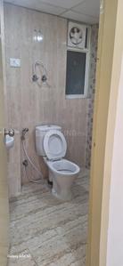 Bathroom Image of 1125 Sq.ft 2.5 BHK Apartment / Flat for sale in Mahagun Mantra II, Noida Extension Greater Noida for Rs. 8200000