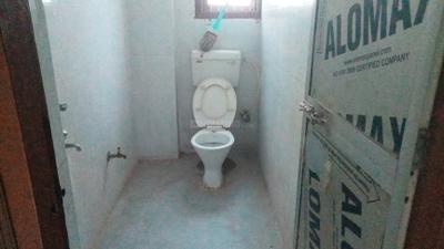 Balcony Image of 750 Sq.ft 2 BHK Independent House for rent in Ramkrishan Nagar Patna for Rs. 8500