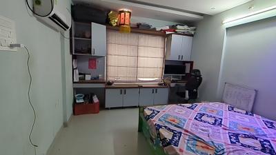 Bedroom Image of 905 Sq.ft 2 BHK Apartment / Flat for sale in Saarrthi Shimmer And Shine II, Anand Nagar, Sinhagad Road Pune for Rs. 14500000