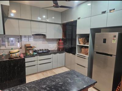 Kitchen Image of 2070 Sq.ft 3 BHK Apartment / Flat for rent in Ratnakar IV, Jodhpur Ahmedabad for Rs. 50000