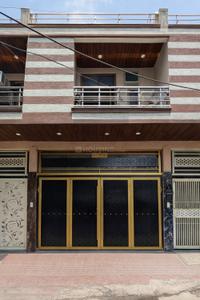 Image of 630 Sq.ft 3 BHK Independent House for rent in Sector 7, Gurgaon for Rs. 42000