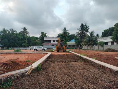 Image of 2250 Sq.ft Residential Plot / Land for sale in Thrippunithura, Kochi for Rs. 650000