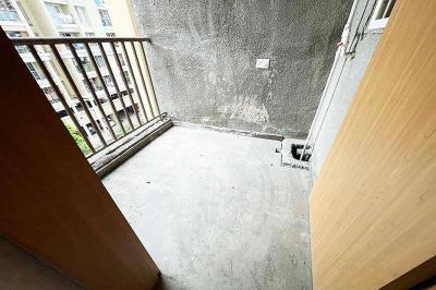 Balcony Image of 417 Sq.ft 1 BHK Apartment / Flat for sale in Kondhwa Pune for Rs. 3300000