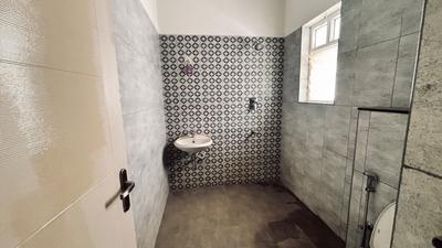 Image of 2800 Sq.ft 5 BHK Villa for sale in Radiance Blossom Phase 1, Bommenahalli, Bengaluru for Rs. 33000000