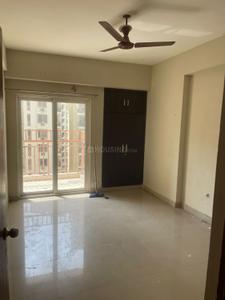 Hall Image of 1550 Sq.ft 3 BHK Apartment / Flat for sale in Mahagun Moderne, Sector 78 Noida for Rs. 20900000