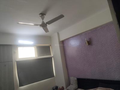 Bedroom Image of 900 Sq.ft 2 BHK Apartment / Flat for rent in Amrapali Zodiac, Sector 120 Noida for Rs. 32000