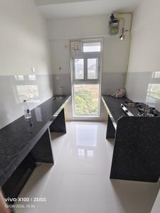 Kitchen Image of 1300 Sq.ft 2.5 BHK Apartment / Flat for rent in Ashar Arize, Kalwa Thane for Rs. 45000