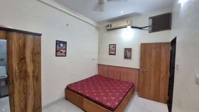 Bedroom Image of 400 Sq.ft 1 BHK Builder Floor for rent in Mahalakshmi Nagar Indore for Rs. 16500