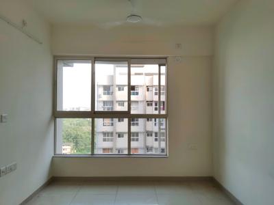 Living Room Image of 612 Sq.ft 2 BHK Apartment / Flat for rent in Mahindra Happinest Kalyan, Bhiwandi Thane for Rs. 17000