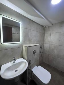 Image of 575 Sq.ft 1 BHK Apartment / Flat for rent in Vyttila, Kochi for Rs. 35000