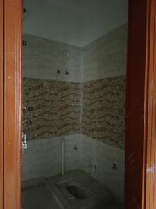 Common Bathroom Image of 750 Sq.ft 2 BHK Builder Floor for sale in Ved Vihar Ghaziabad for Rs. 2100000