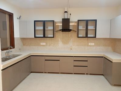 Kitchen Image of 4500 Sq.ft 8 BHK Independent House for sale in Sector 70 Mohali for Rs. 130000000