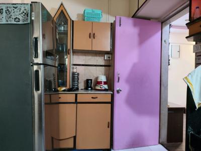 Kitchen Image of 700 Sq.ft 2 BHK Apartment / Flat for sale in Malad East Mumbai for Rs. 16000000