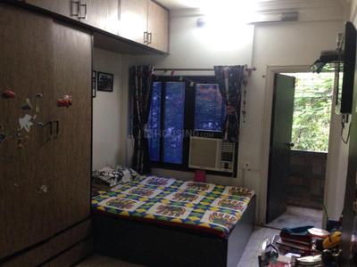 Bedroom Image of 850 Sq.ft 2 BHK Apartment / Flat for sale in Juhu Mumbai for Rs. 30000000