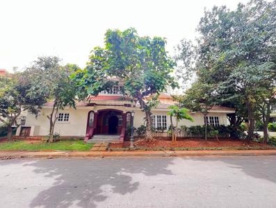 Image of 5700 Sq.ft 5 BHK Villa for sale in Adarsh Palm Meadows by Adarsh Developers, Whitefield, Bengaluru for Rs. 220000000