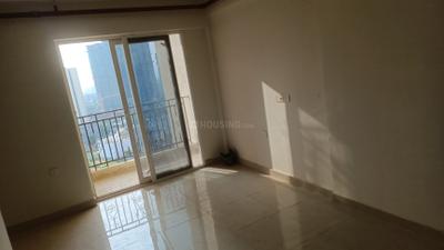 Living Room Image of 950 Sq.ft 3 BHK Apartment / Flat for sale in Signature Global Golf Green, Sector 79 Gurgaon for Rs. 7300000