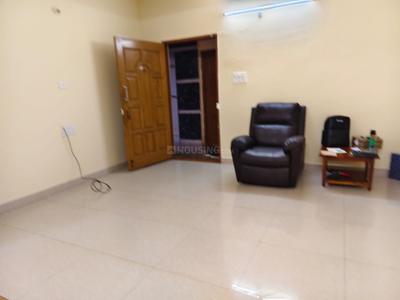 Hall Image of 950 Sq.ft 2 BHK Apartment / Flat for rent in Halasuru Bengaluru for Rs. 25000