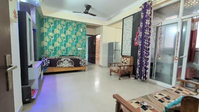 Living Room Image of 1045 Sq.ft 2 BHK Apartment / Flat for sale in Saviour Greenisle, Crossings Republik Ghaziabad for Rs. 7500000